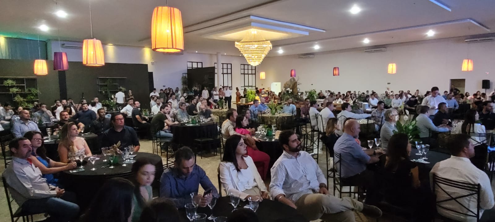 FENAMINAS Sicoob Credipatos realiza coquetel de lançamento da segunda edição do evento P O