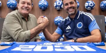 Cruzeiro anuncia renovação de contrato do técnico Artur Jorge