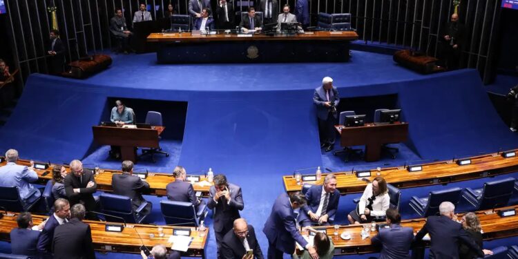 Senado rejeita indicação de Jorge Messias ao STF por 42 a 34 votos