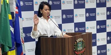 Sandra Gomes é empossada como prefeita de Patos de Minas e revela metas para a gestão