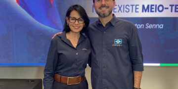 Falcão renuncia ao mandato e deve concorrer como vice ao Governo de Minas; Sandra vai assumir a prefeitura