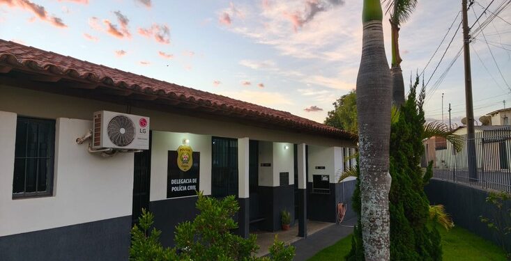 Homem é indiciado por agredir, ameaçar e manter companheiro em cárcere privado em Rio Paranaíba