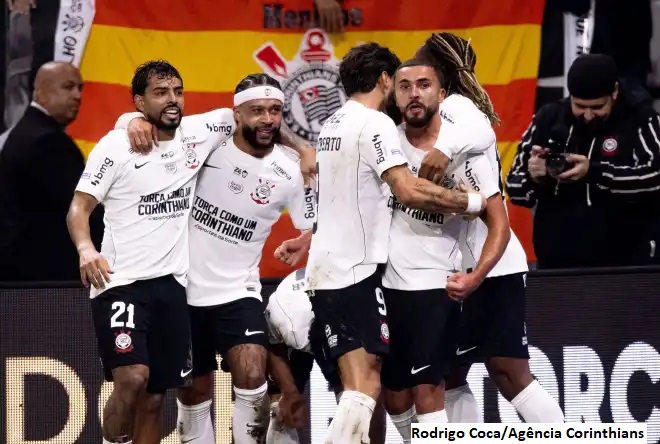 Atlético perde para o Corinthians, cai posições no Brasileiro e vê rival deixar Z4