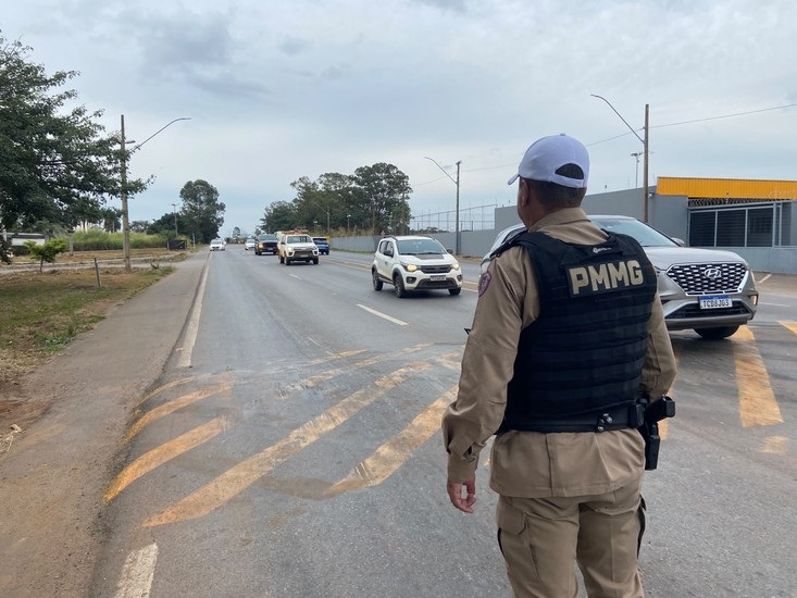 Polícia Militar Rodoviária reforça fiscalização nas rodovias da região durante a Fenamilho 2026