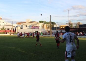 Santa Cruz de Lagoa Formosa empata com o Guimarânia a primeira partida das semifinais da Copa Amapar 2026