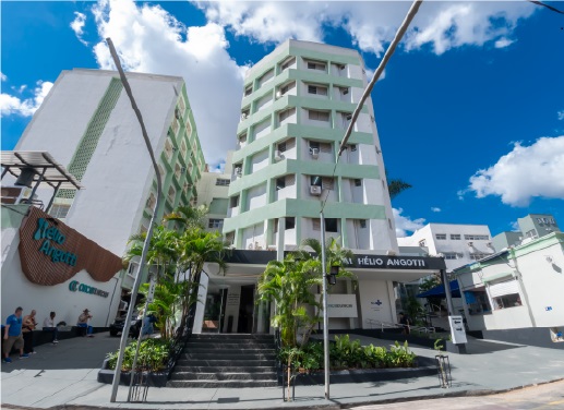 Amigos se unem em Presidente Olegário para ajudar o Hospital Hélio Angotti e reforçam campanha de doações