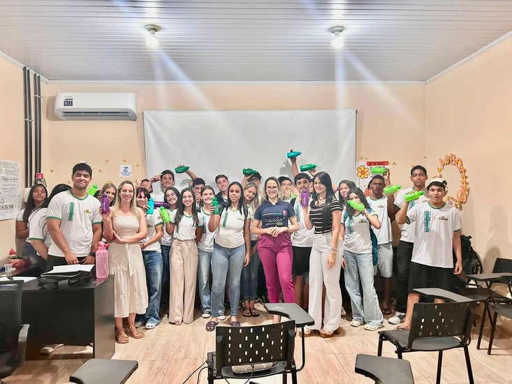 Sicoob Credicopa promove educação financeira para crianças e jovens de cidades onde atua