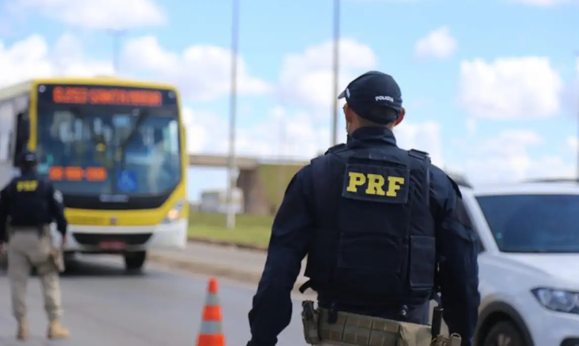 PRF registra 98 mortes em rodovias federais durante feriado prolongado