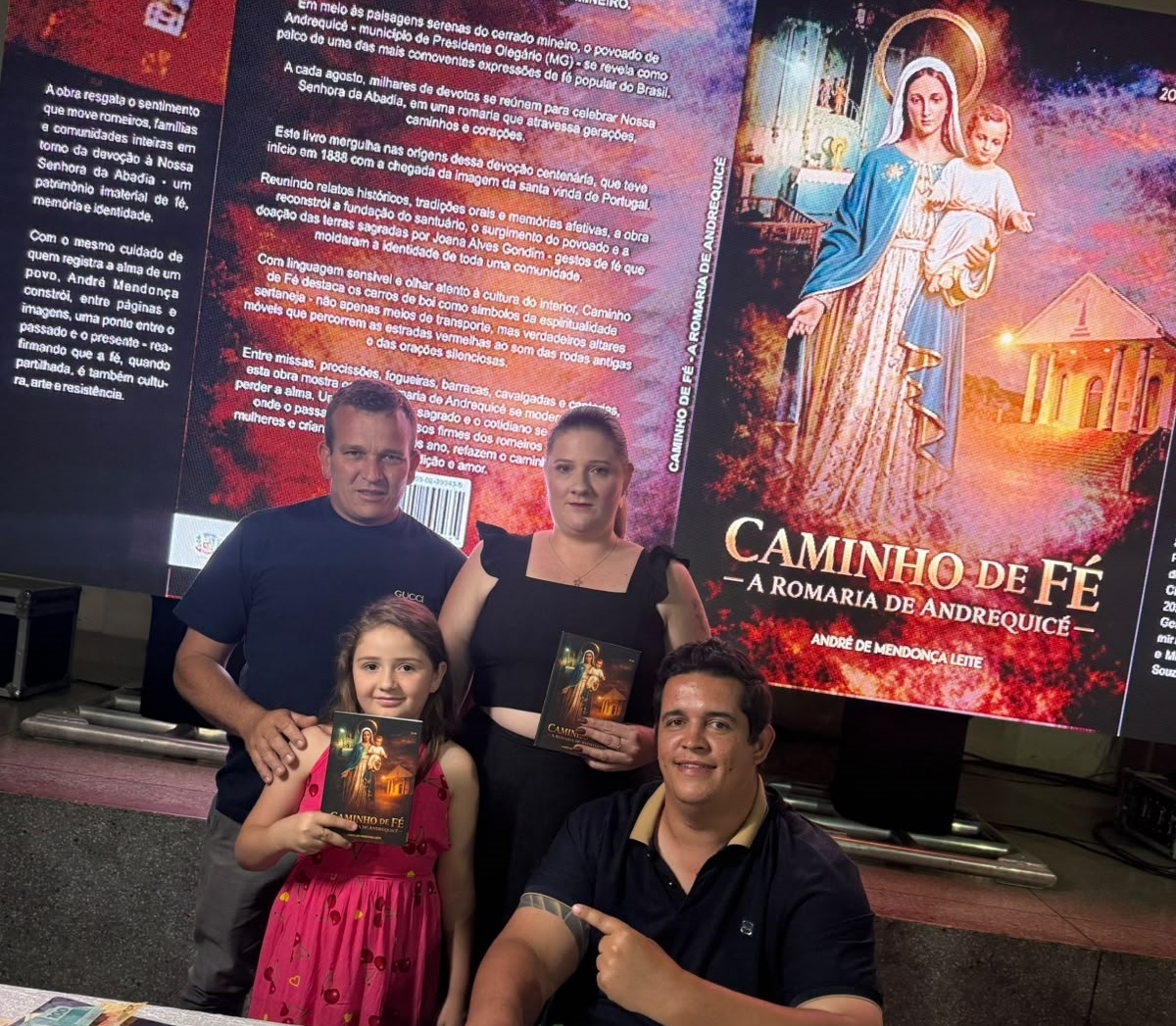 “Um legado de fé”: André de Mendonça lança livro que resgata a história e a tradição da Romaria de Andrequicé