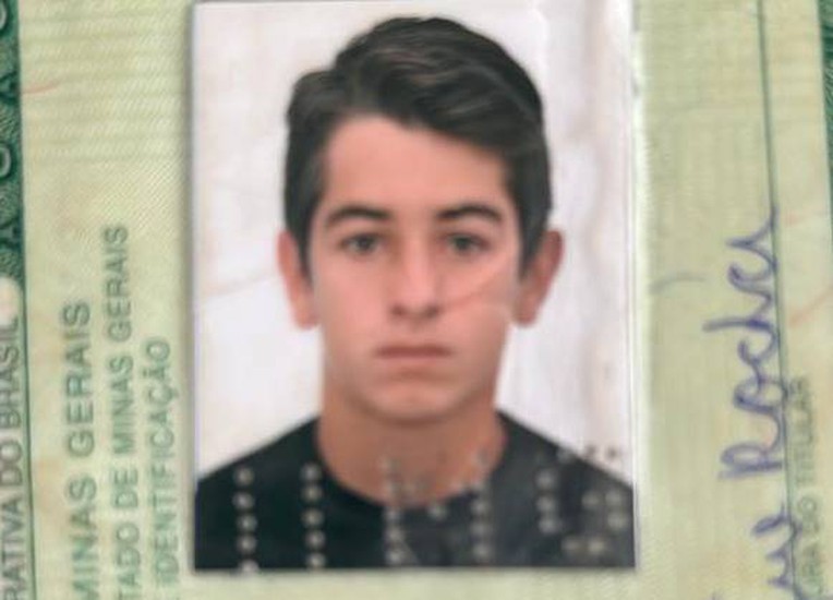 Homem de 27 anos é esfaqueado até a morte após discussão em luau em Rio Paranaíba; suspeito foi preso
